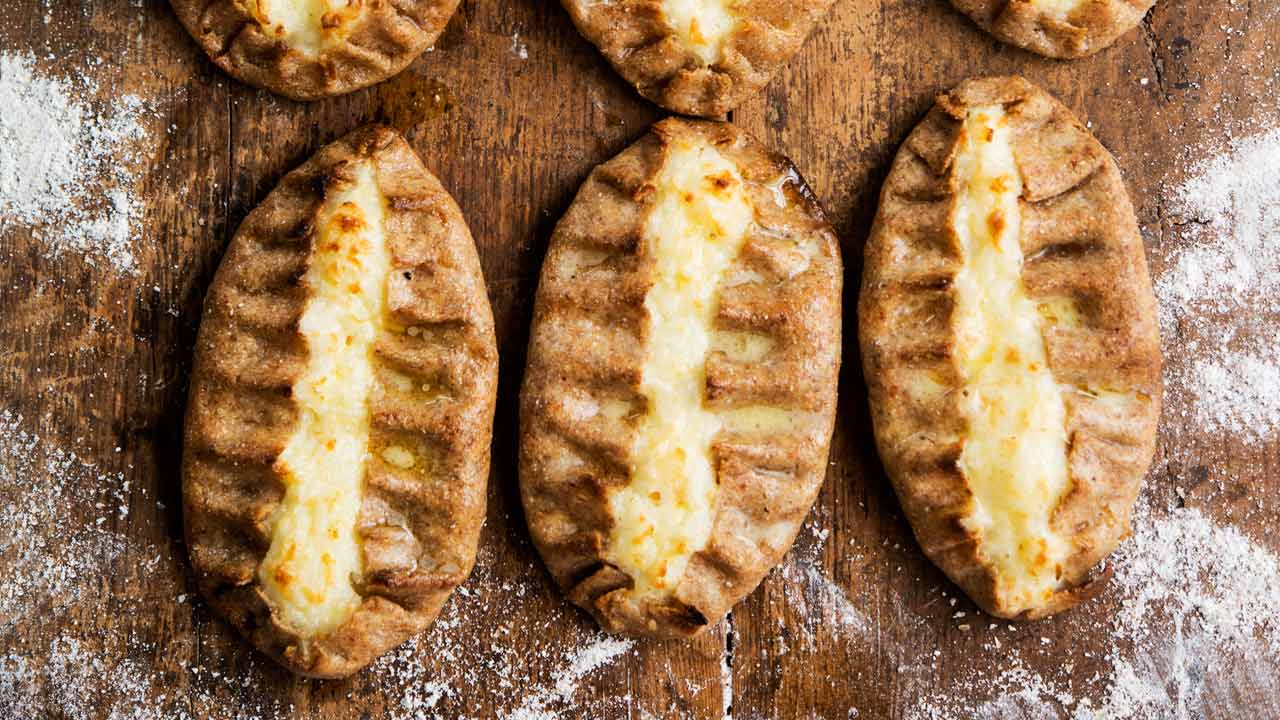 Karjalanpiirakka, Finland’s Iconic Karelian Pastie